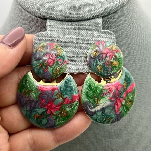 Vintage Green & Pink Swirl Enamel Doorknocker Pierced Dangle Earrings 1980s - Picture 2 of 11